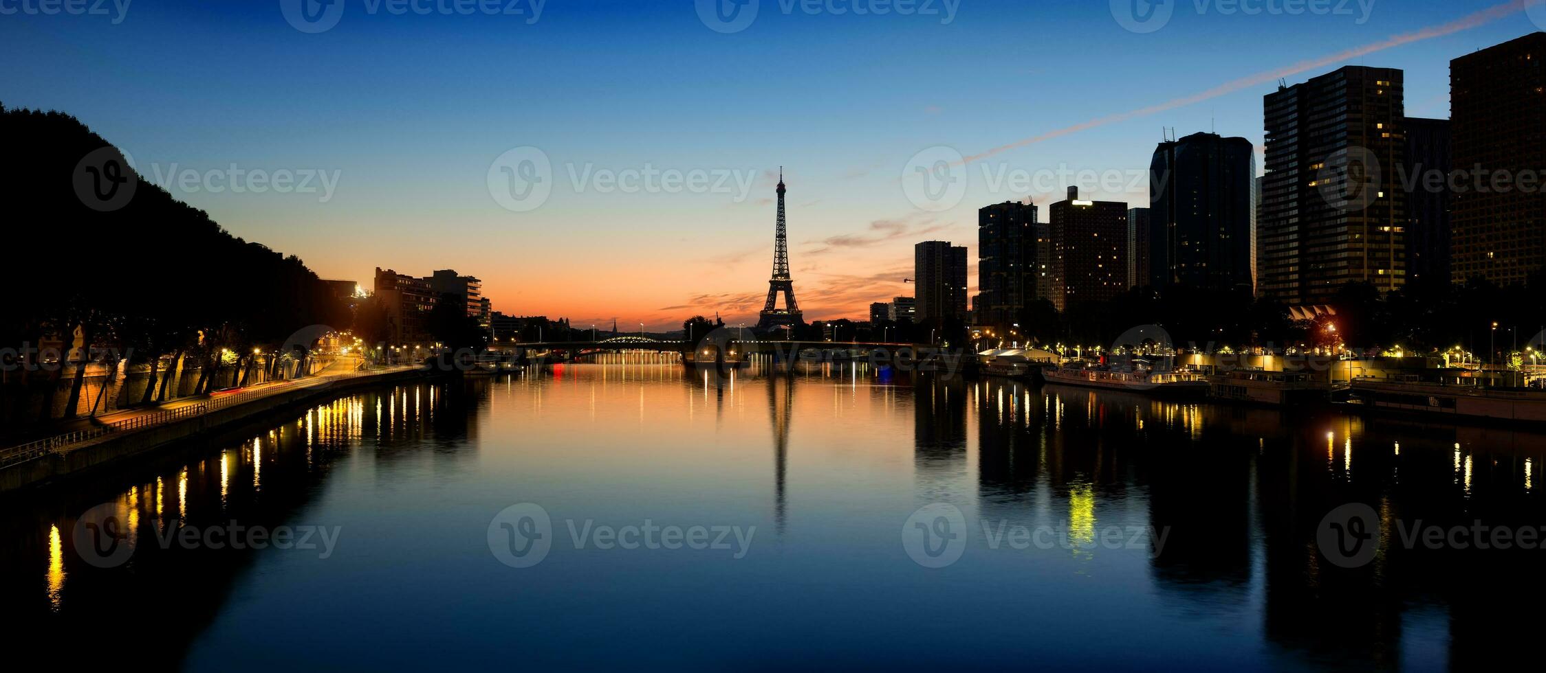 parisian morgon- landskap foto