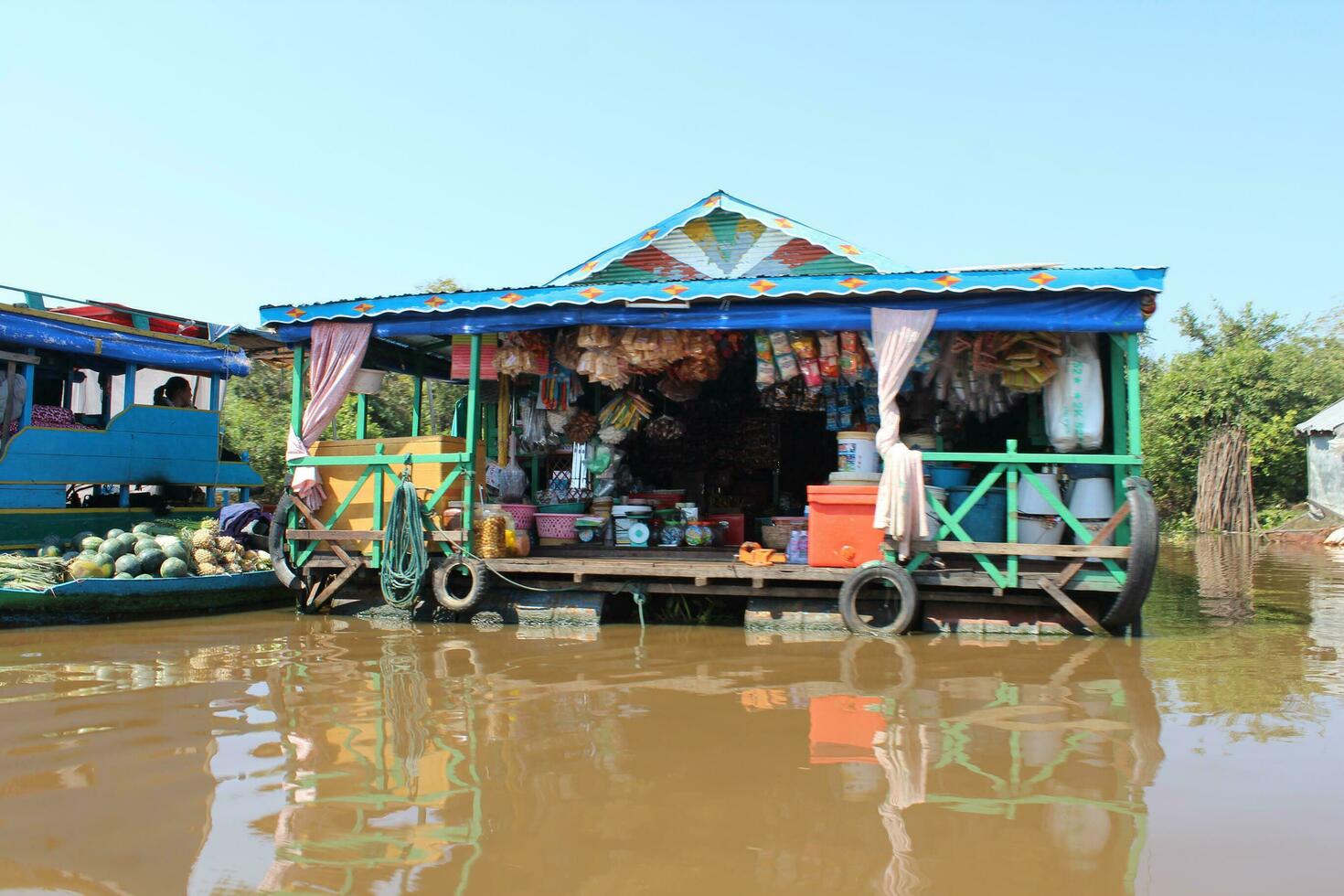 tonle sav sjö, cambodia foto