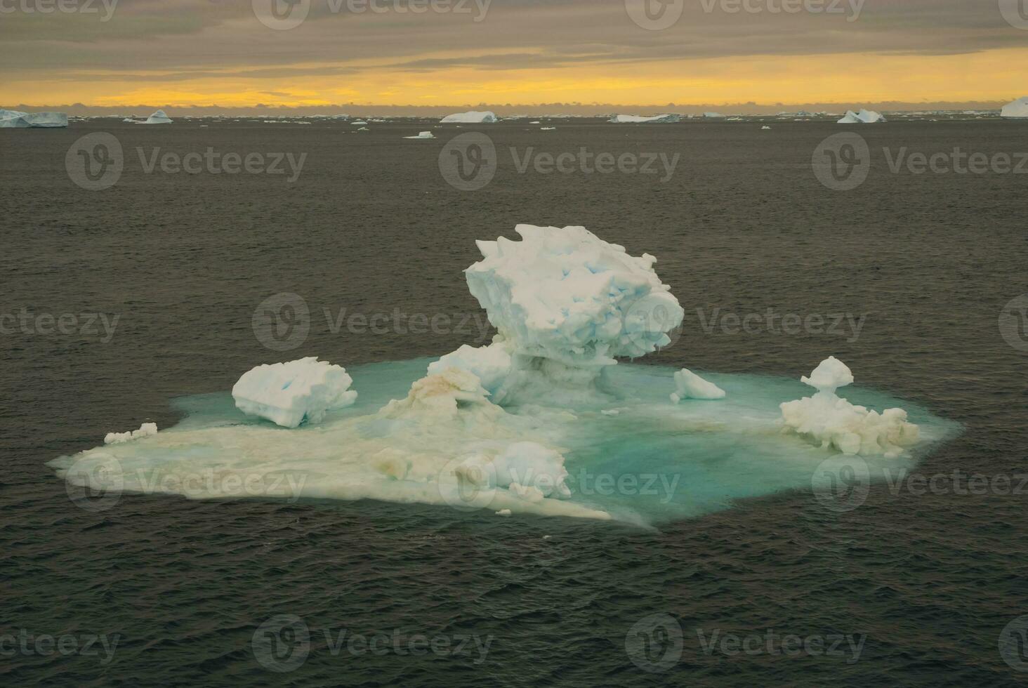 isberg, is, vild frysta landskap, antarctica foto