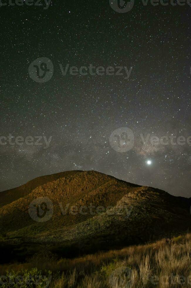 lihue cal nationell parkera, natt landskap, la pampa, argentina foto