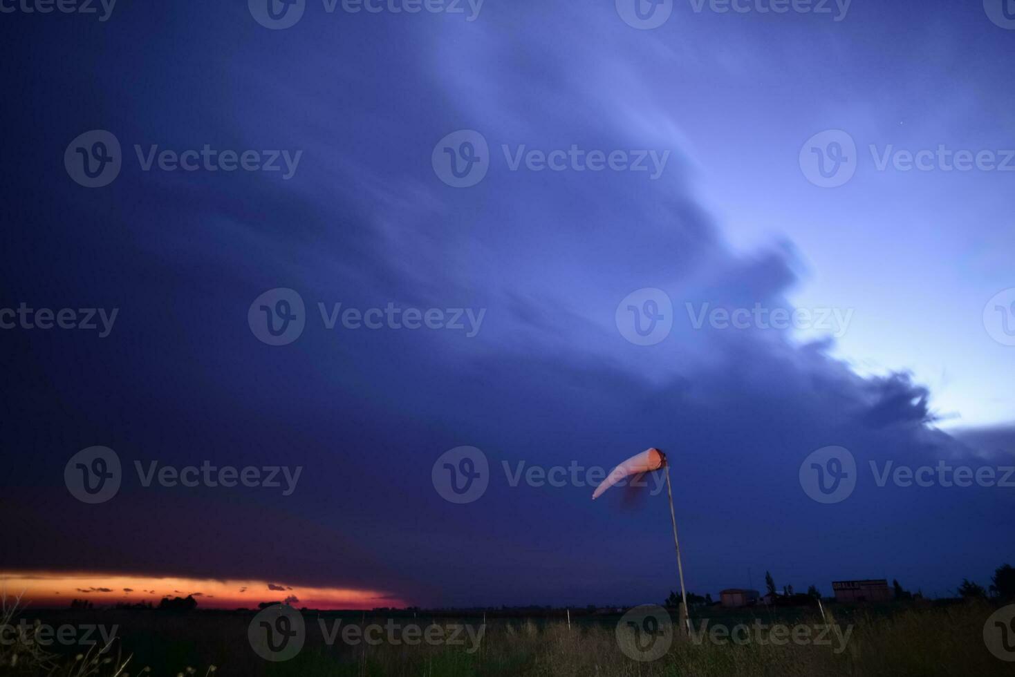 stormig himmel, patagonien, argentina foto