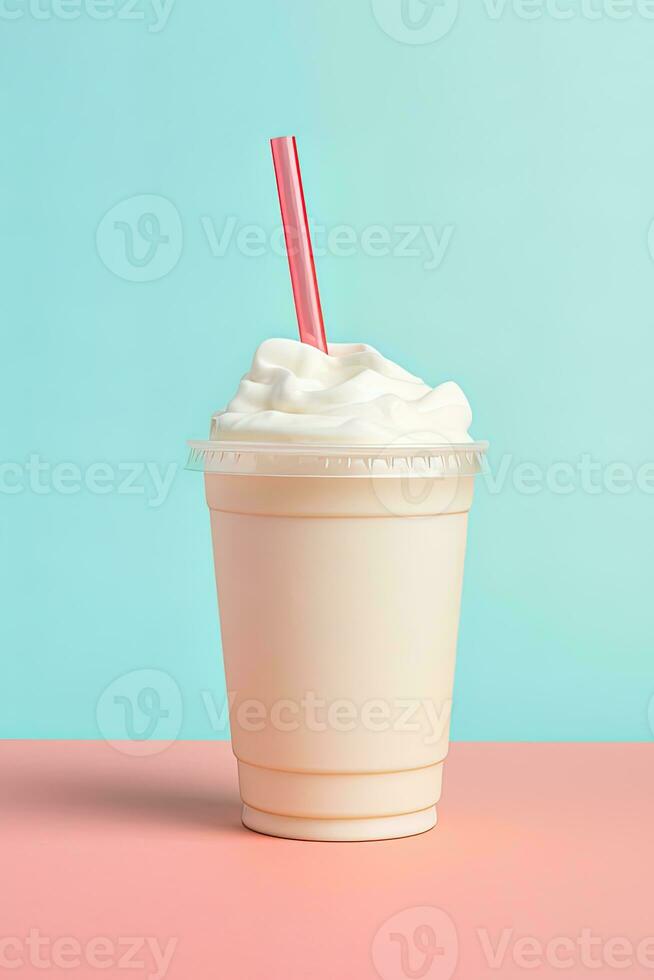 vanilj milkshake i plast hämtmat kopp isolerat på pastell bakgrund. ai genererad foto