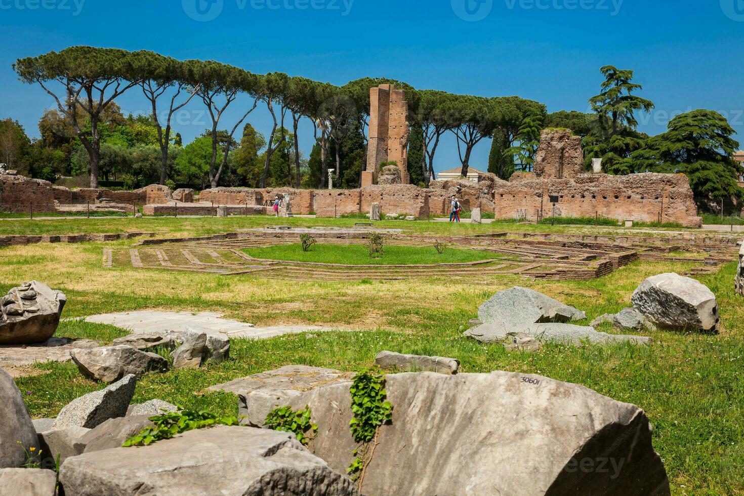 peristyl med åttkantig ö på de flavian palats också känd som de domus flavia på de palatin kulle i rom foto