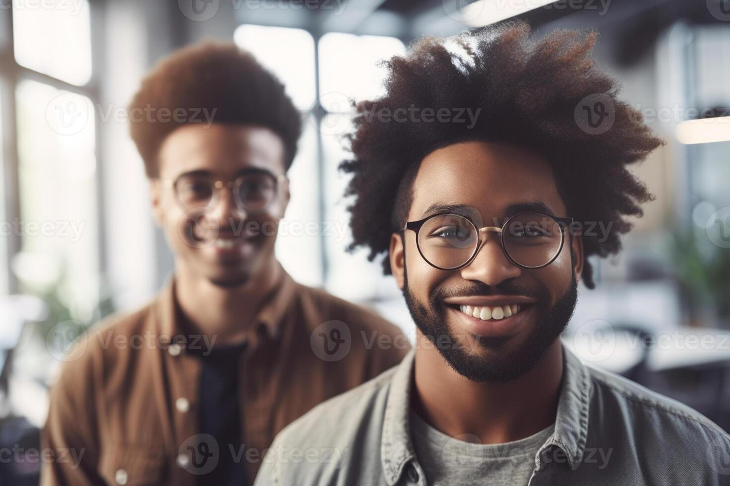 ai generativ porträtt av två ung afrikansk amerikan affärsmän i glasögon ser på kamera i kontor foto