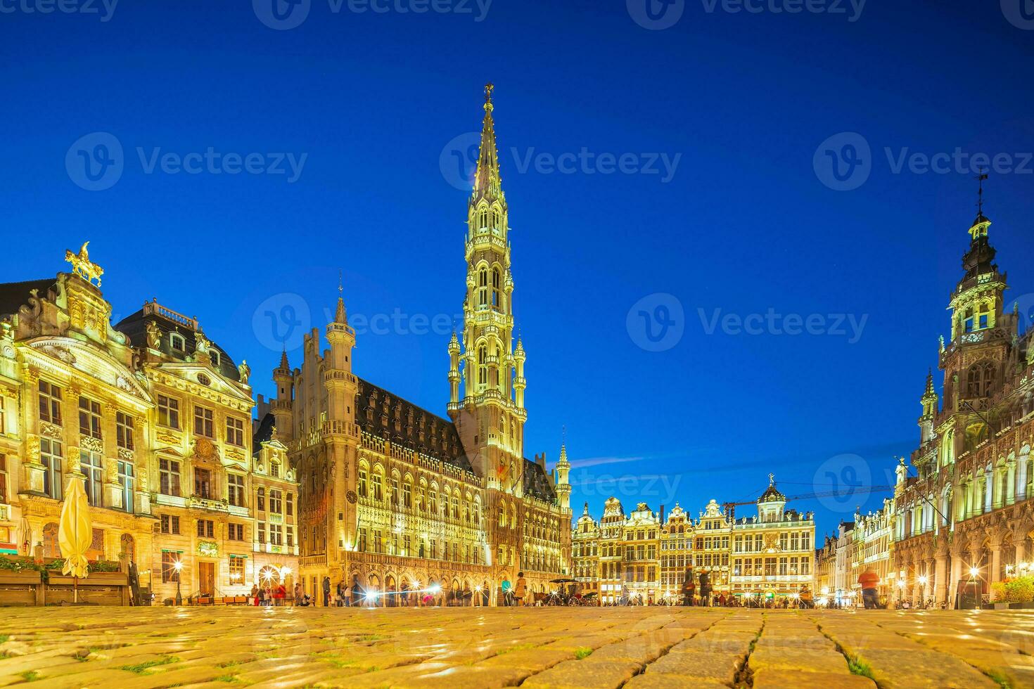 stor plats i gammal stad Bryssel, belgien stad horisont foto