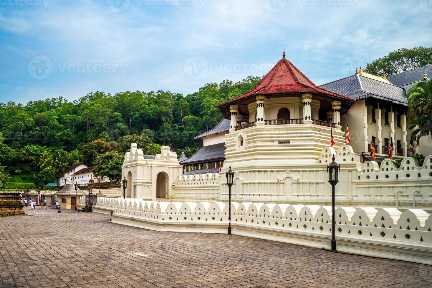 templet för den heliga tandresten i Kandy, Sri Lanka foto