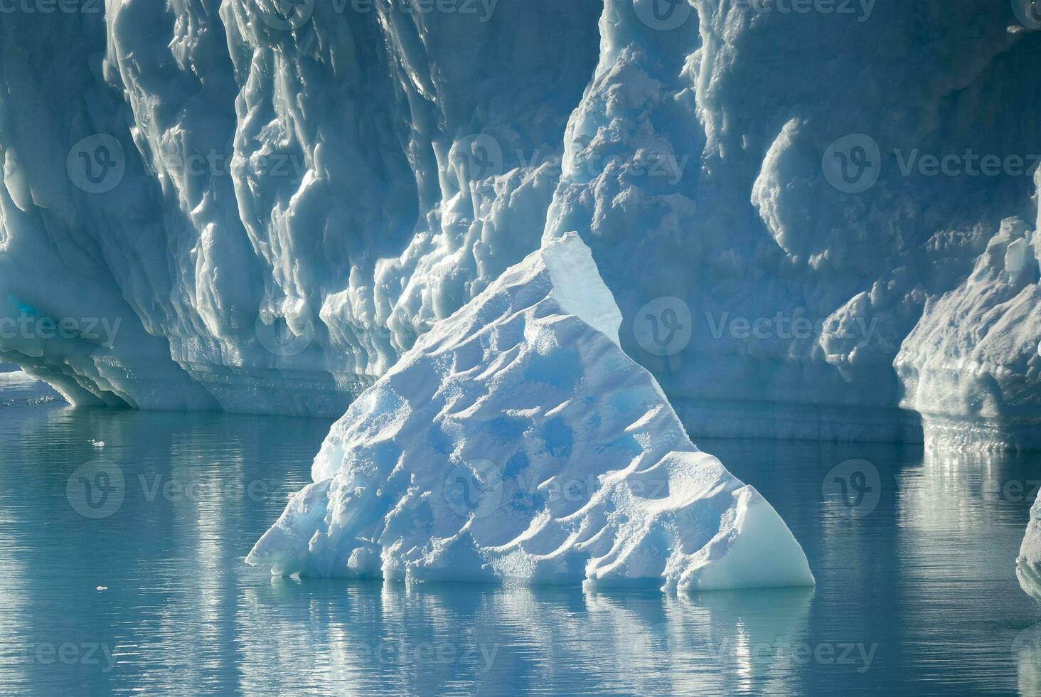 paradis bukt glaciärer och berg, antarktisk halvö, antartica.. foto