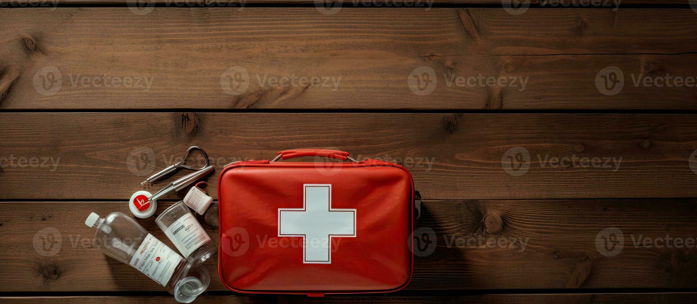 en top-down se av en först hjälpa medicinsk utrustning placerad på en trä- bakgrund, med tömma Plats för foto