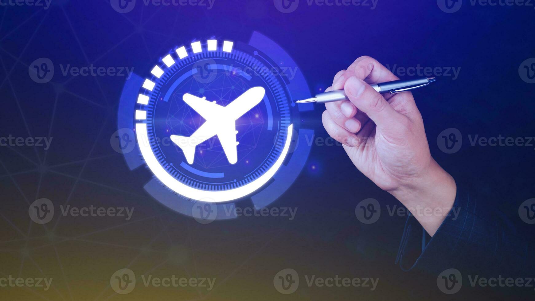 affärsman hand rörande ett plan flygplan ikon. resa ikoner handla om resa planera, transport, flyg och pass. flyg biljett bokning begrepp. foto