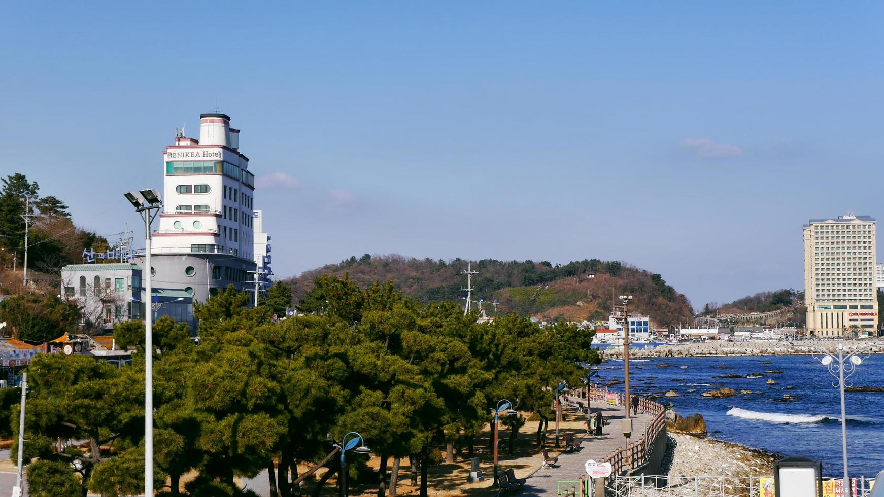 strandpromenaden i sokcho city. Sydkorea, december 2017 foto