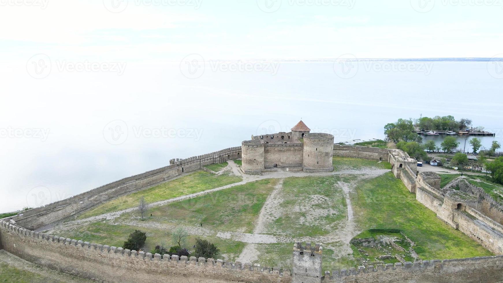 citadellet av den forntida fästningen akkerman på dnjestermynningen, i odessa-regionen, ukraina foto