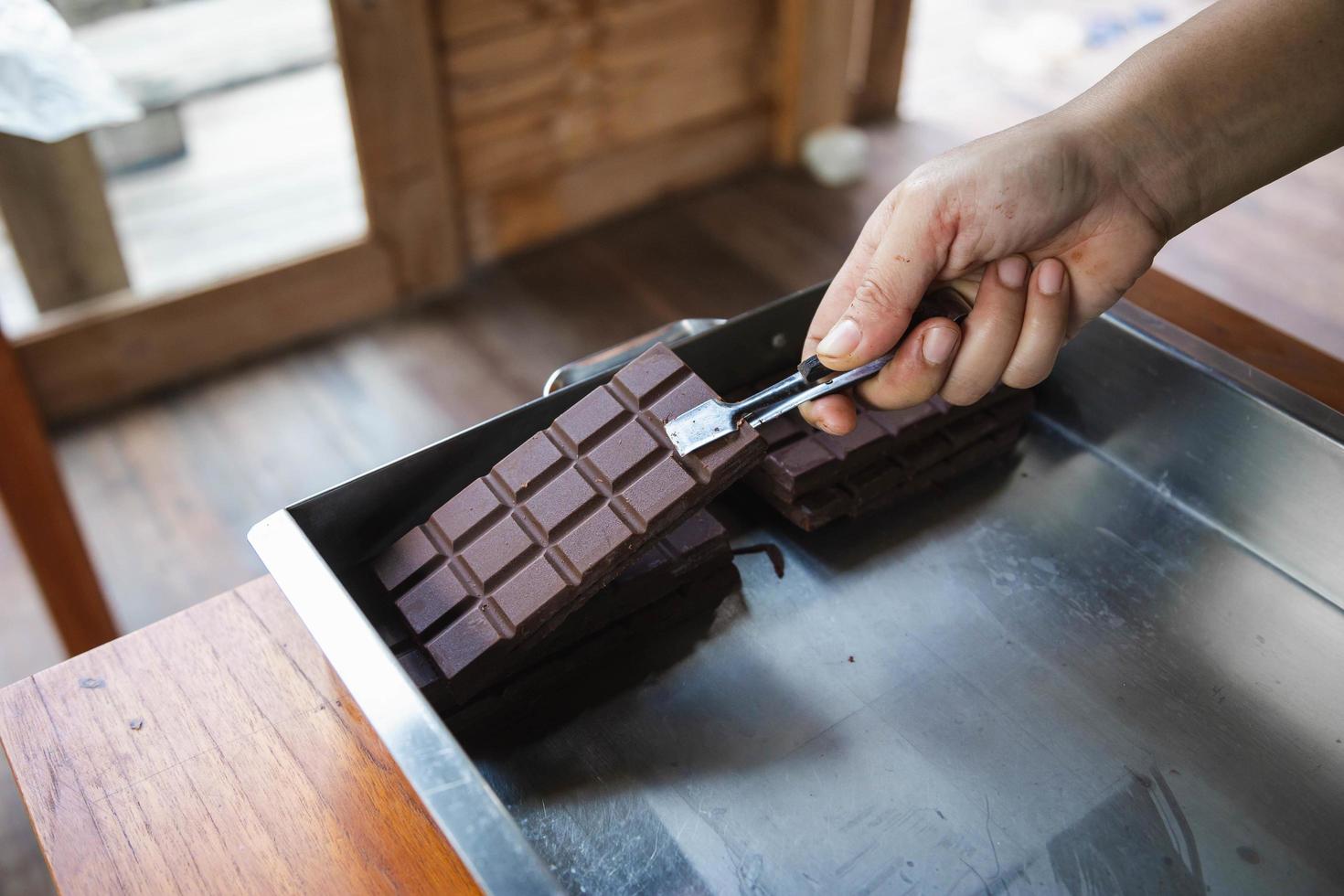 hemlagad mörk choklad och kakao foto