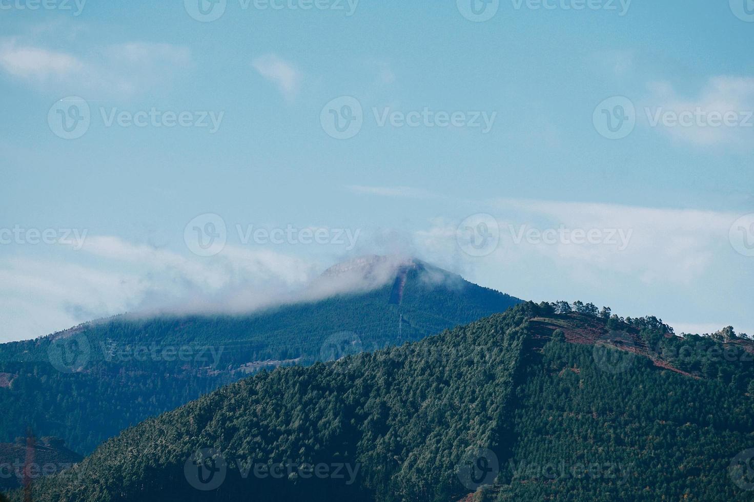 bergslandskap i bilbao Spanien foto