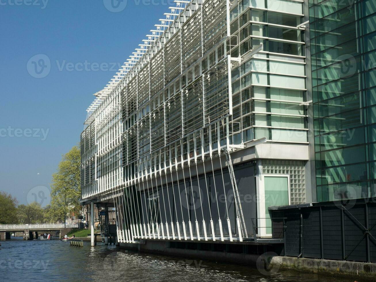 den holländska staden haarlem foto