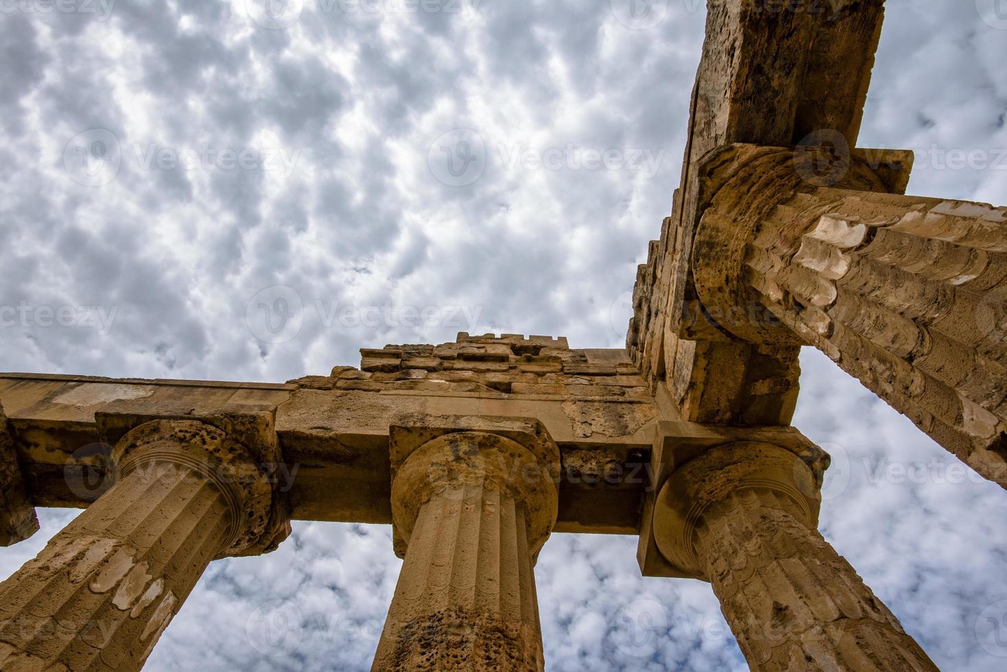 ruiner vid Selinunte i Sicilien, Italien foto