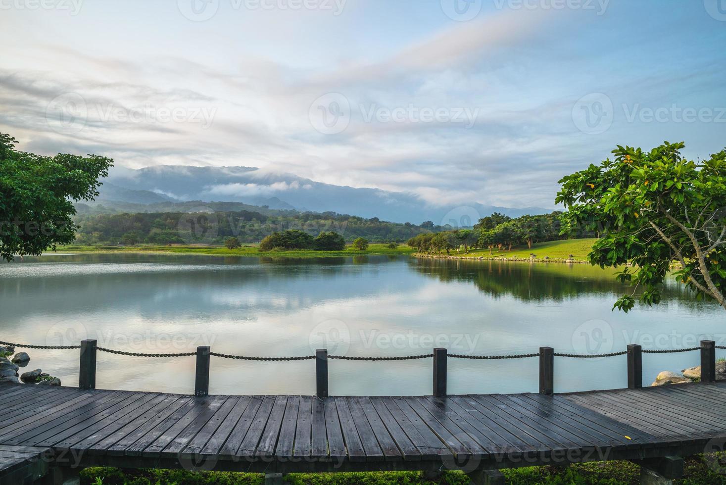 dapo damm, en sjö i Chishang, Taitung, Taiwan foto