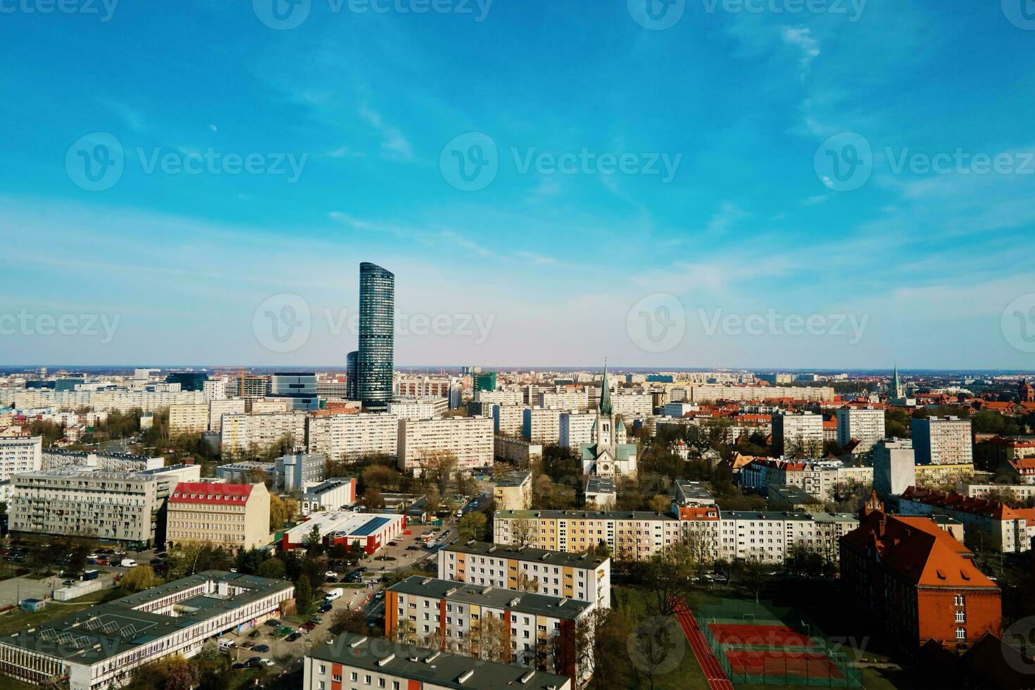 wroclaw panorama, antenn se. stadsbild av modern europeisk stad foto