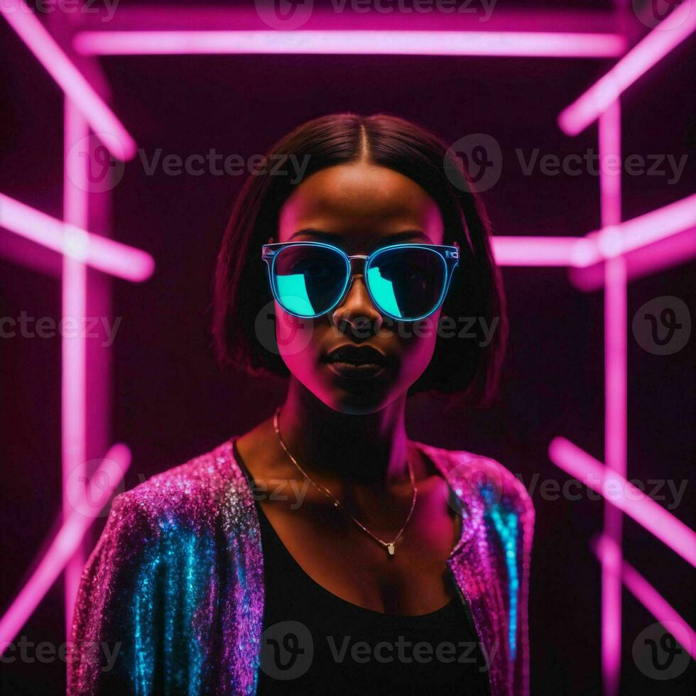 Foto av skön afrikansk kvinna med med blandad rosa och blå neon ljus, generativ ai