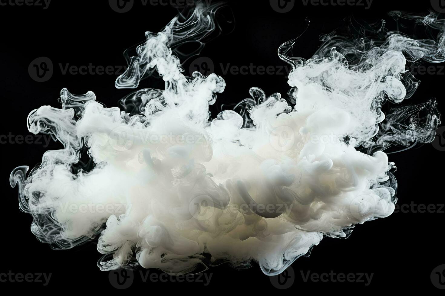 vertikal video visa upp vit rök moln flytande mot en svart bakgrund med Plats för text foto