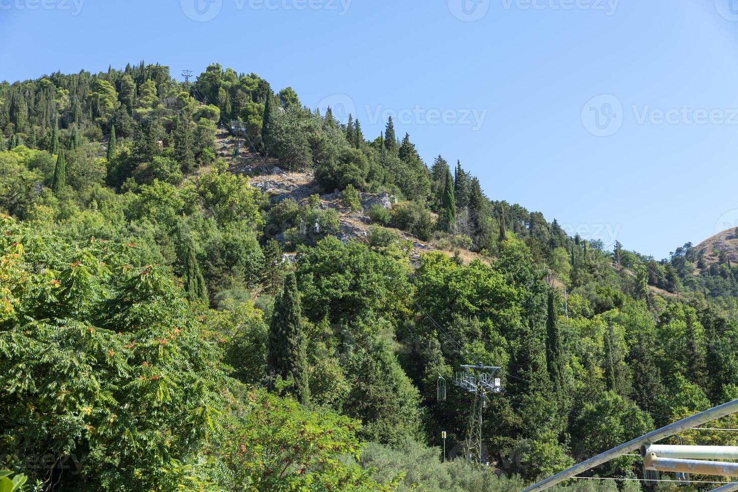 linbana som går till klostret Gubbio foto