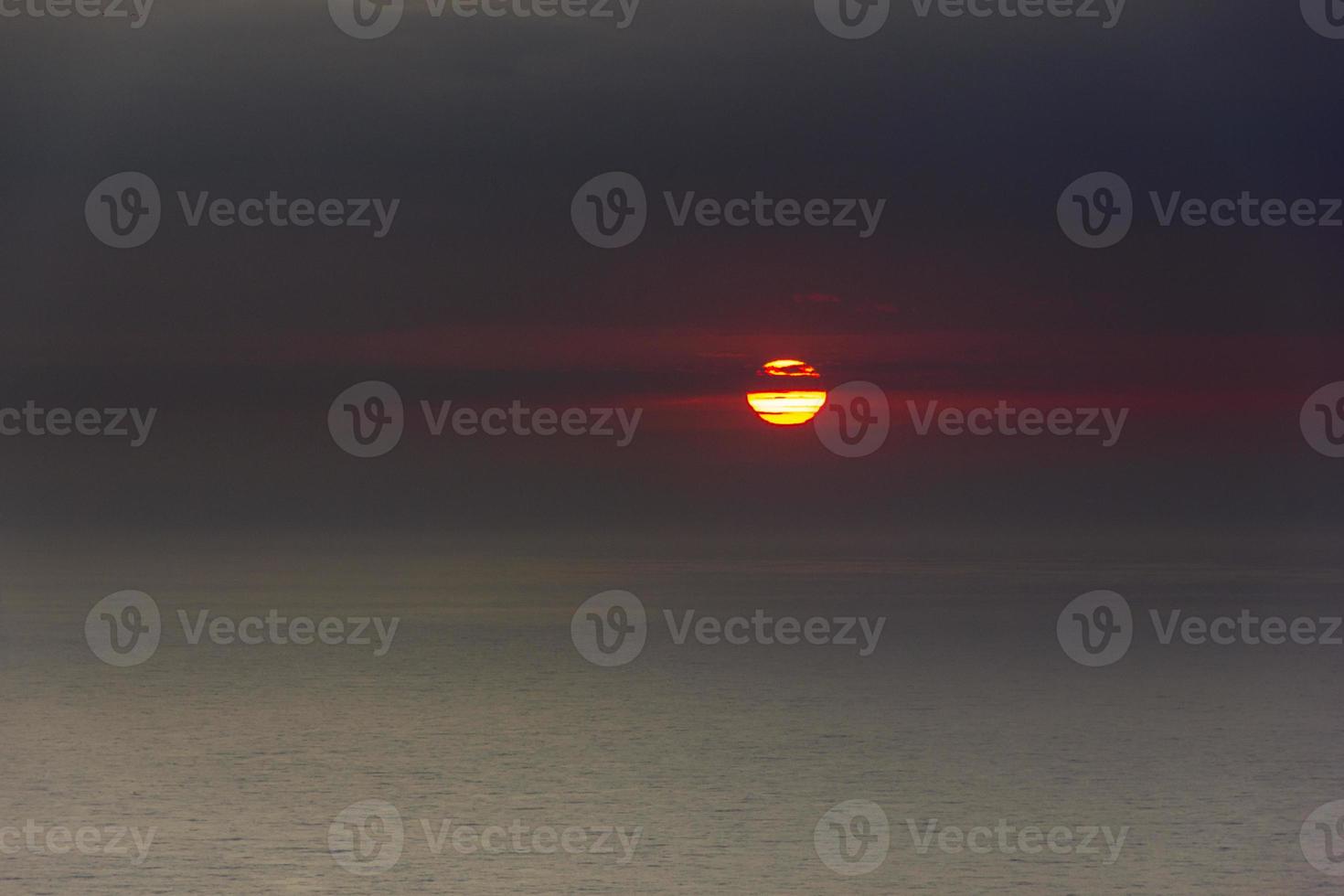 soluppgång och dess färger foto