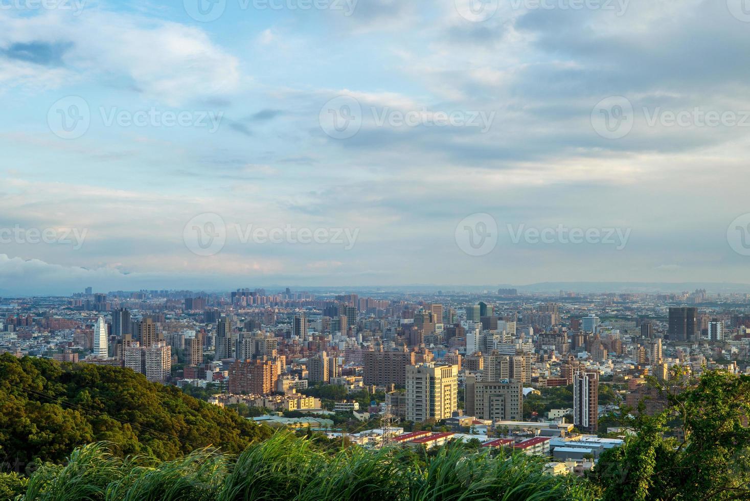 Flygfoto över Taoyuan City, Taiwan foto