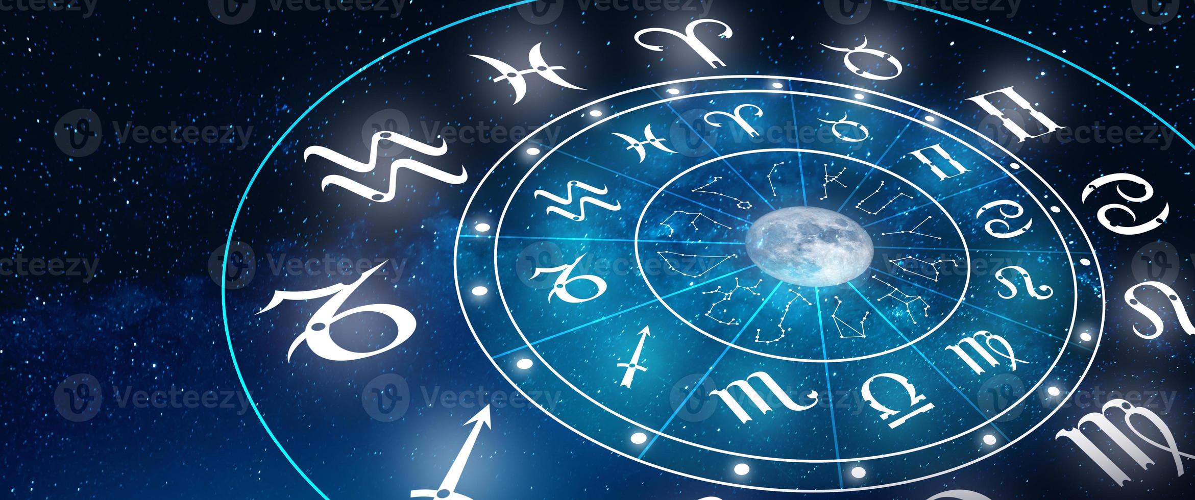 astrologi stjärntecken av horoskop i djupblå stjärnan och månens bakgrund foto