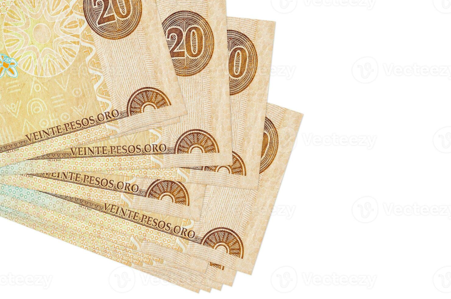 20 Dominikanska peso räkningar lögner i små knippa eller packa isolerat på vit. attrapp med kopia Plats. företag och valuta utbyta foto