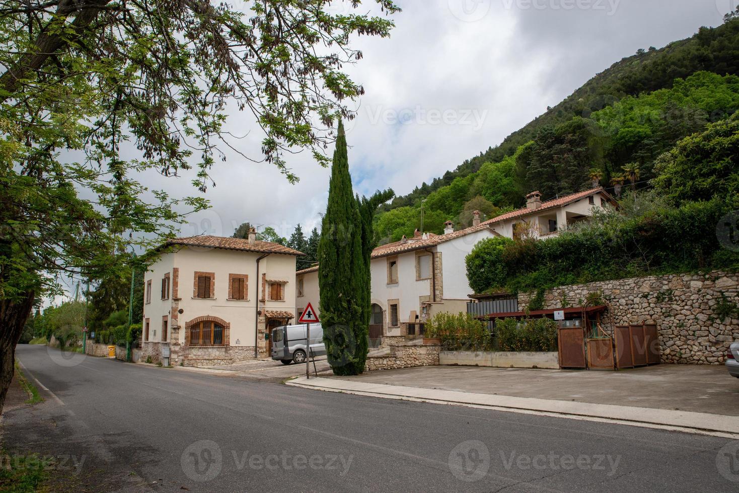 byggnader i cesi, i Terni-provinsen, Italien, 2020 foto