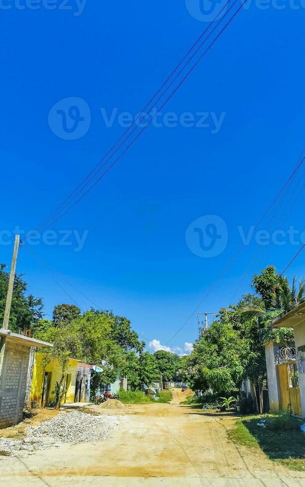 oavslutat konstruktion webbplats byggnad stad puerto escondido Mexiko. foto