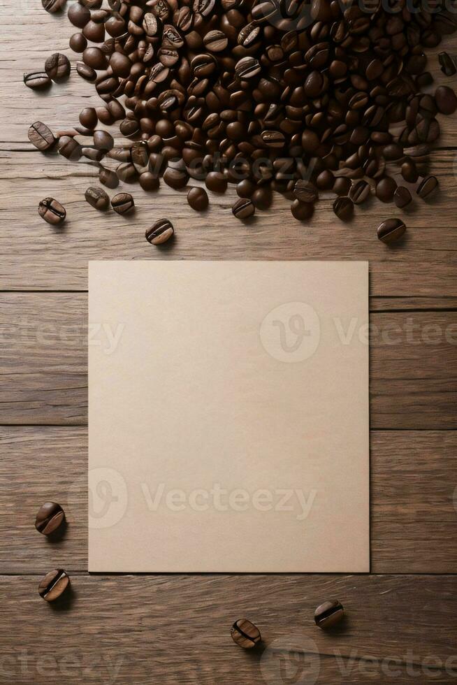 kaffe bönor på de trä- tabell baner mall foto