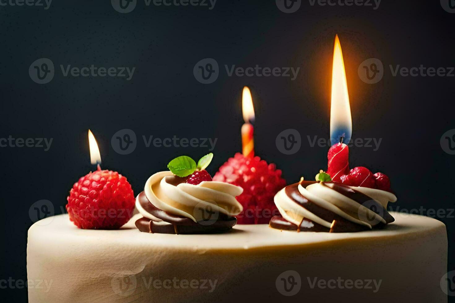 en födelsedag kaka med ljus och hallon. ai-genererad foto