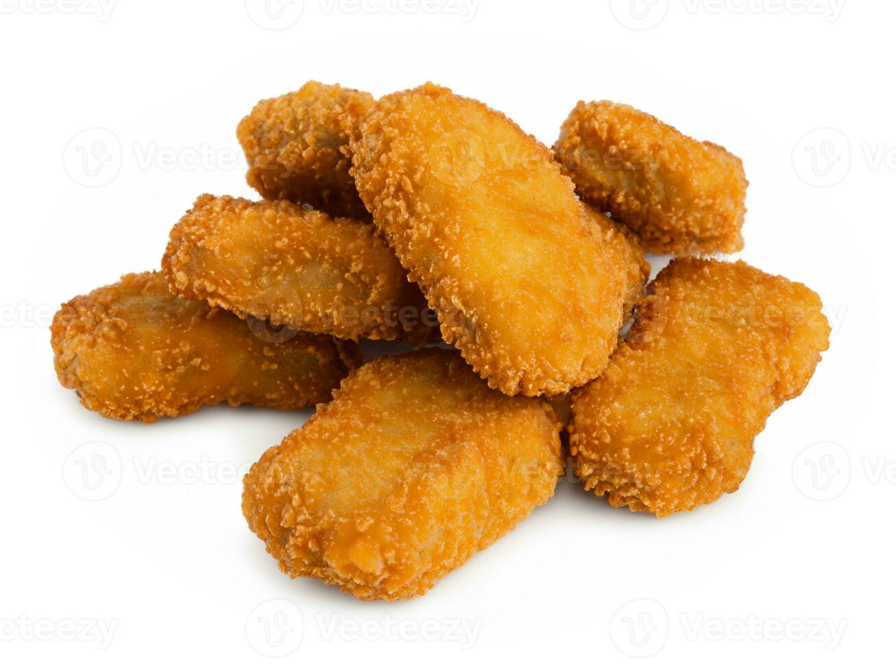 friterad kyckling nuggets isolerat på vit bakgrund. foto