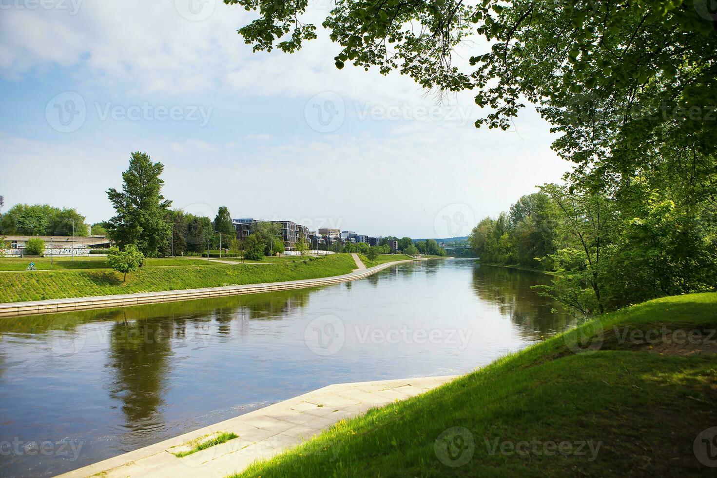 vilnius - litauen, skön se av de flod foto