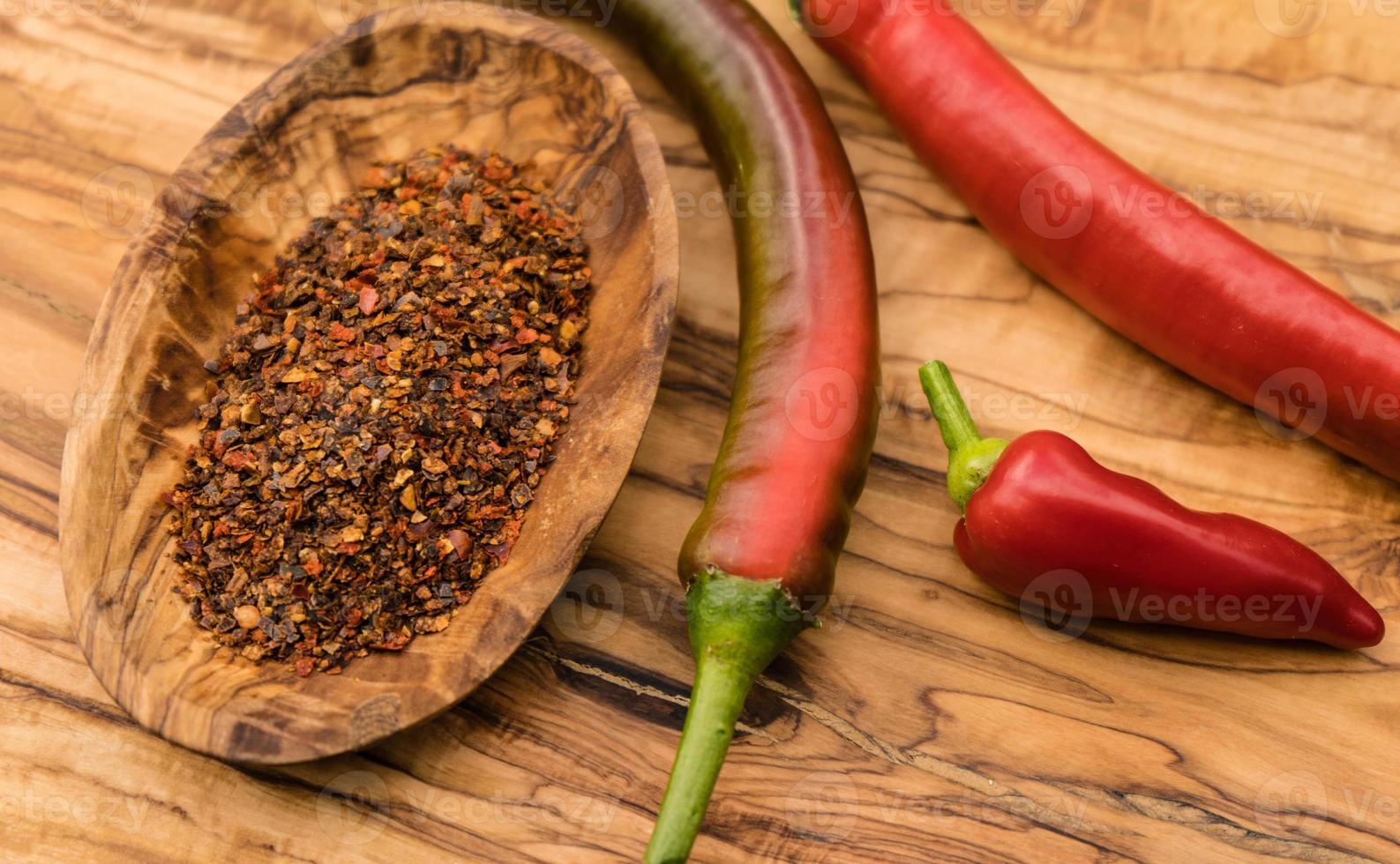 röd chili peppar kryddig grönsak foto