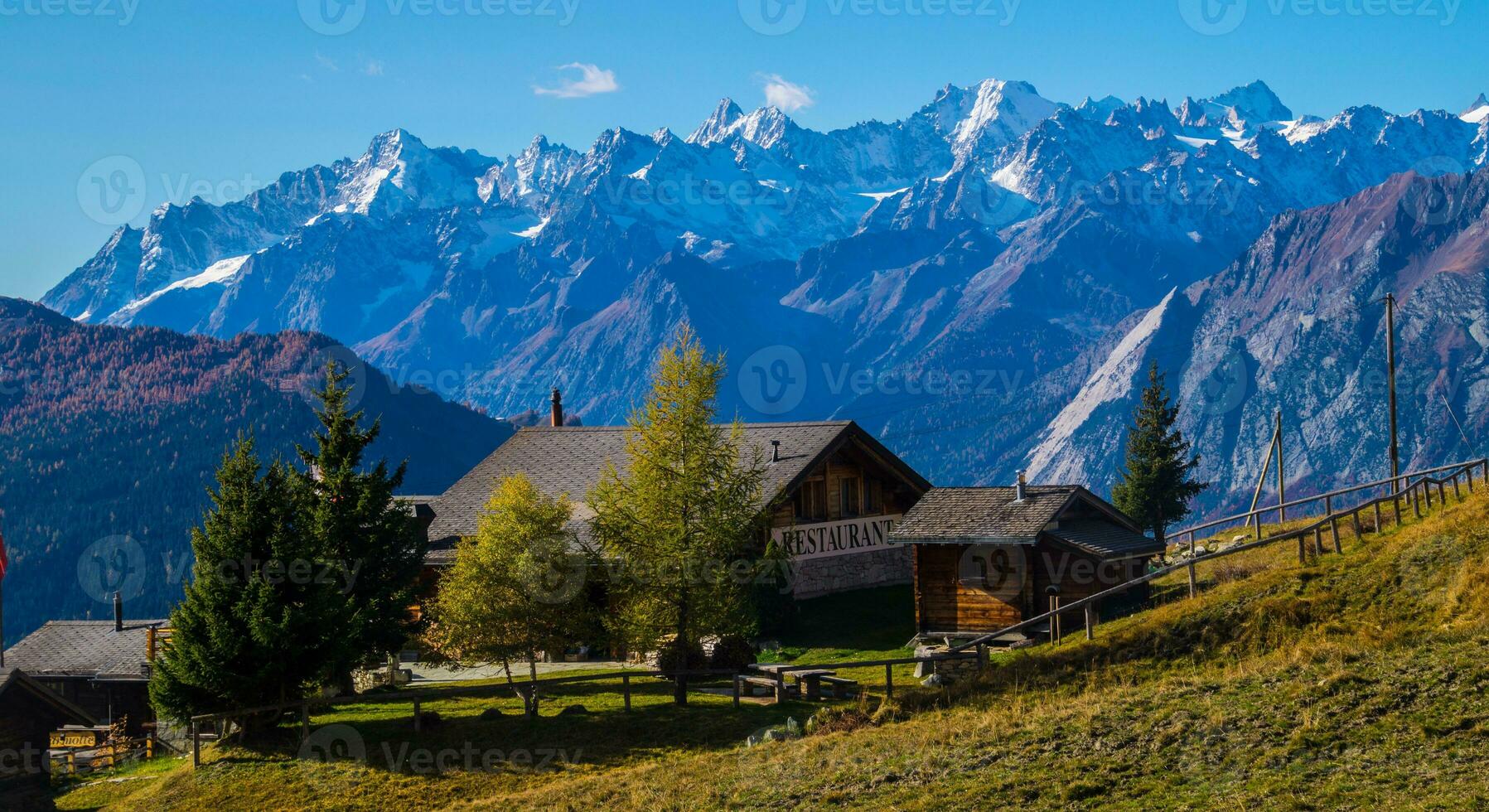 paysage des alpes suisse sv automne foto