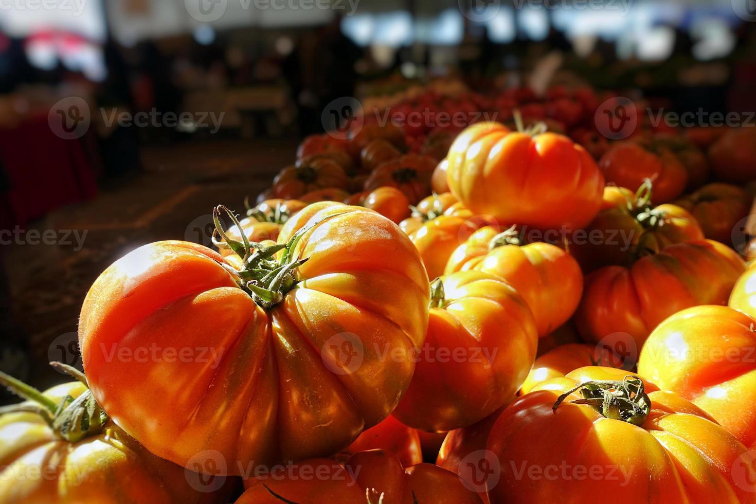 hälsosam och saftig vegetabilisk tomat foto