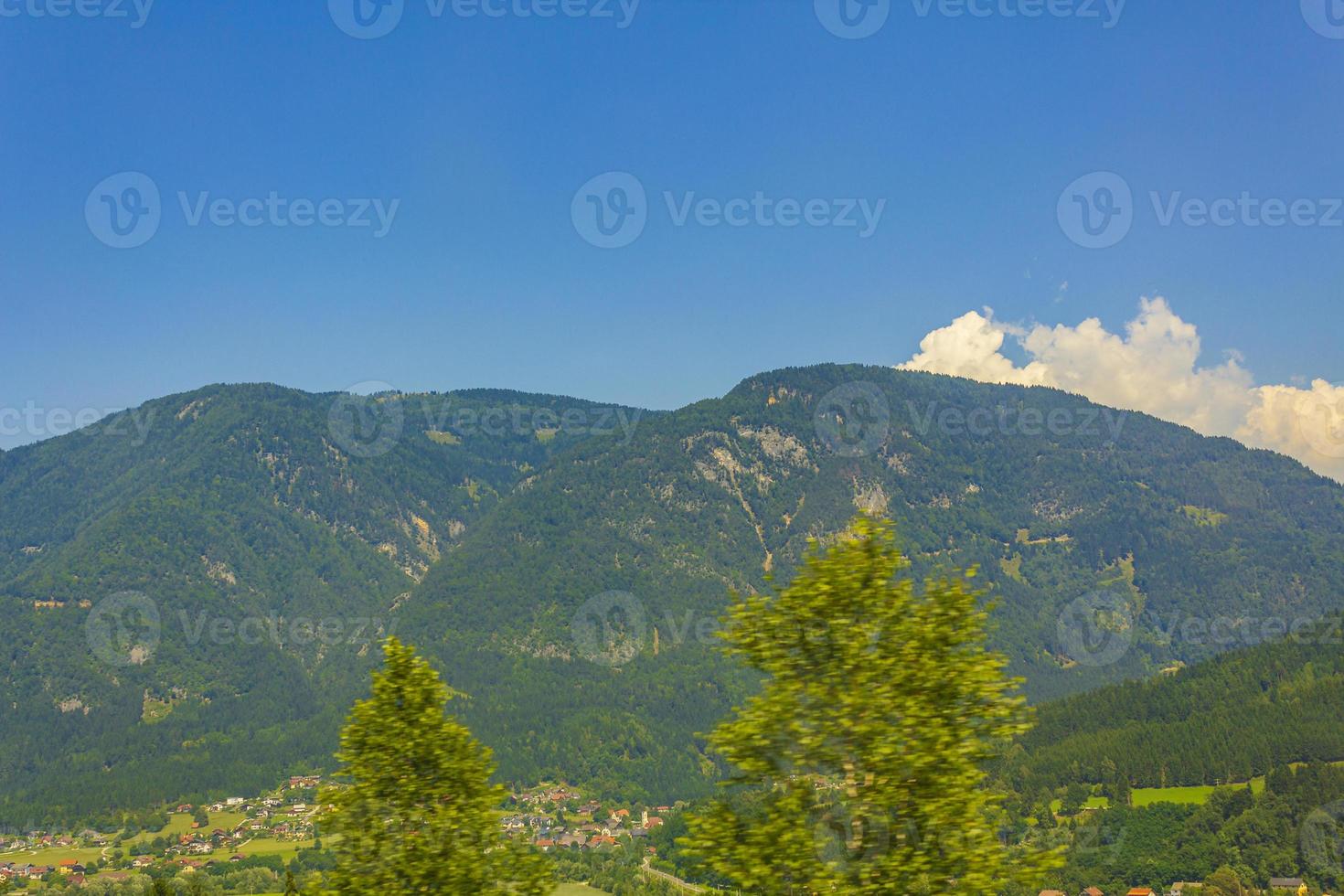 berglandskap i Kärnten, Österrike foto