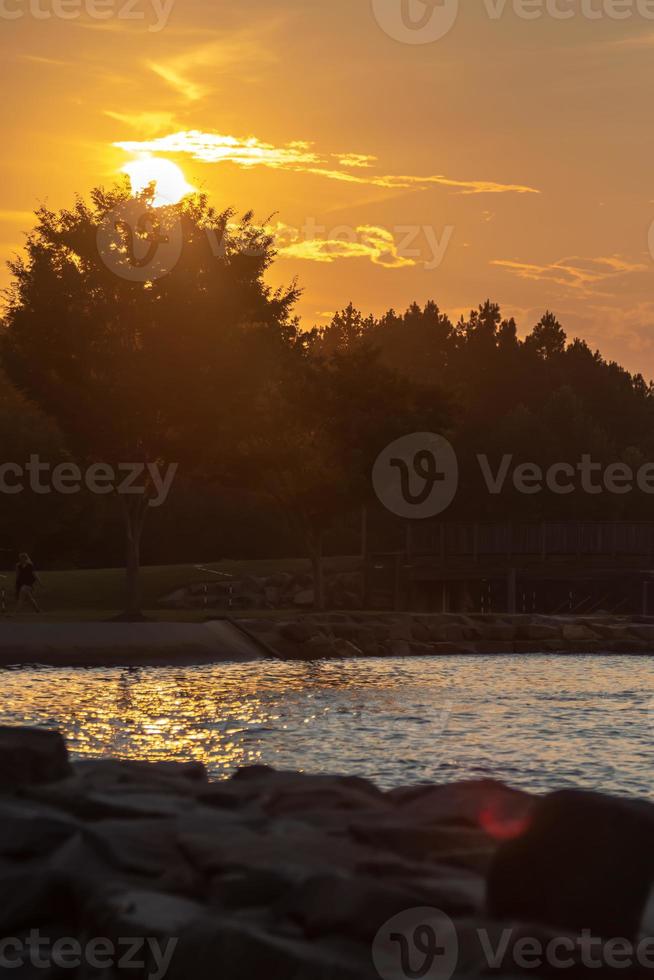 solnedgångsvyer vid det nationella vitvattenscentret i norra Carolina foto