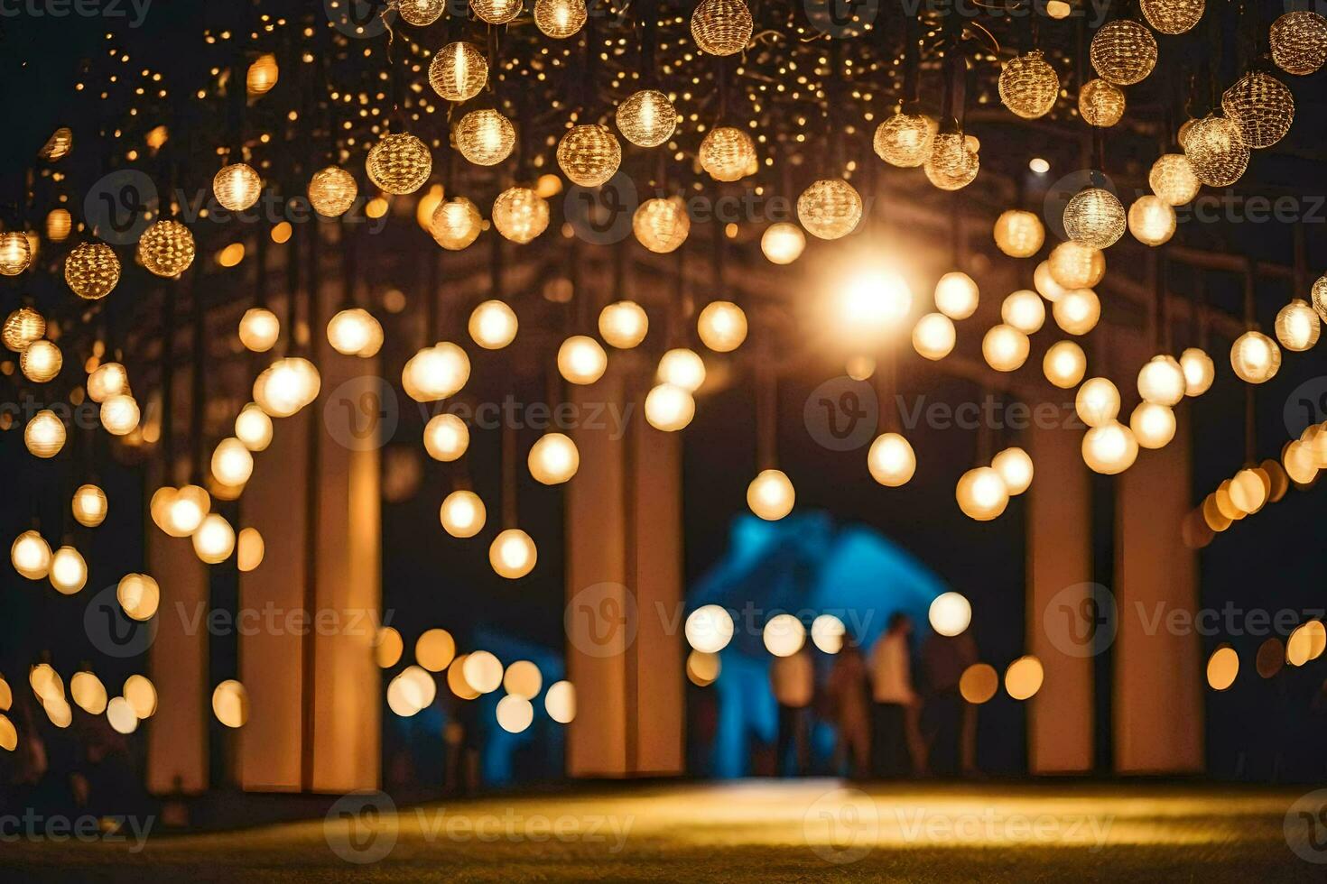 en grupp av människor är stående under en stor båge av lampor. ai-genererad foto