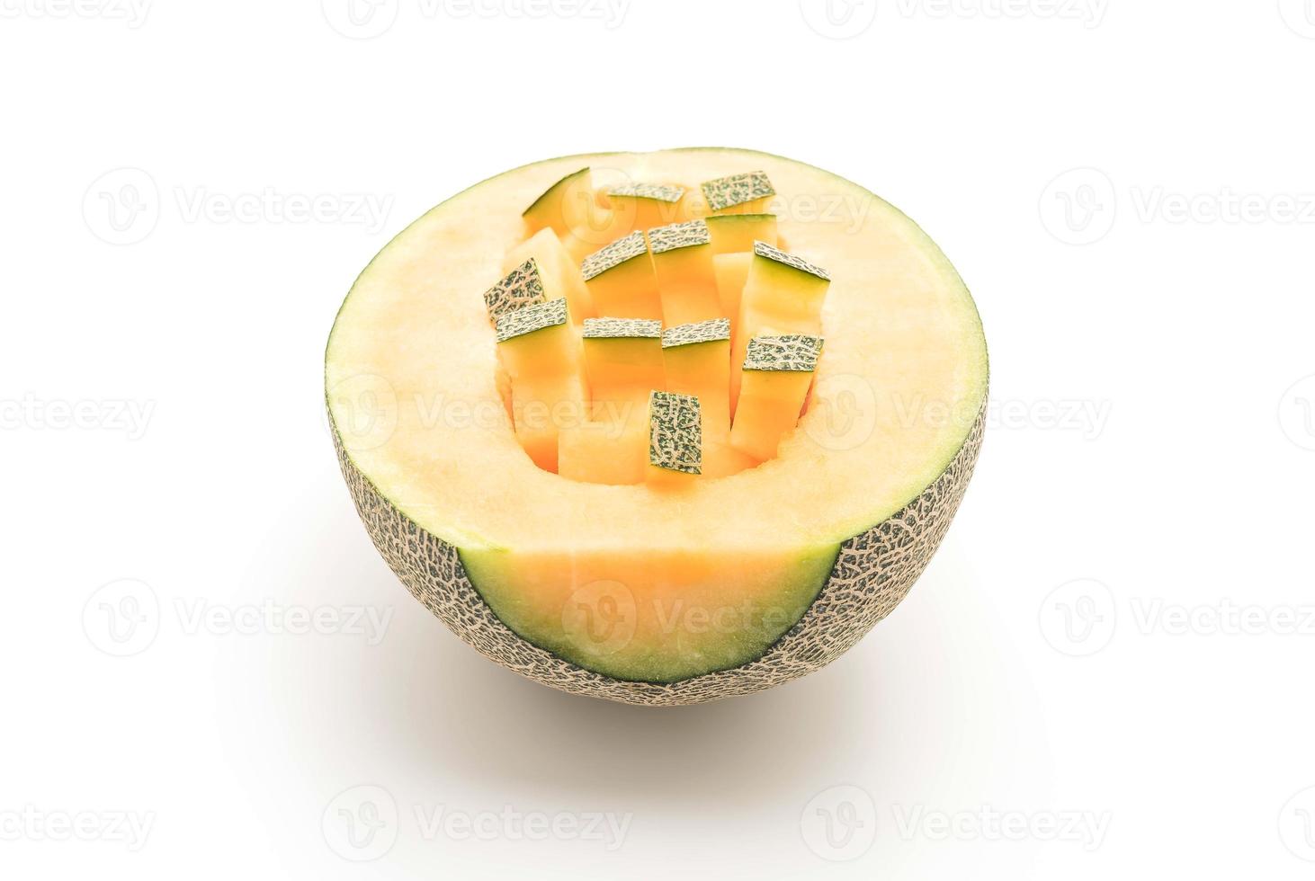 cantaloupmelon på vit bakgrund foto