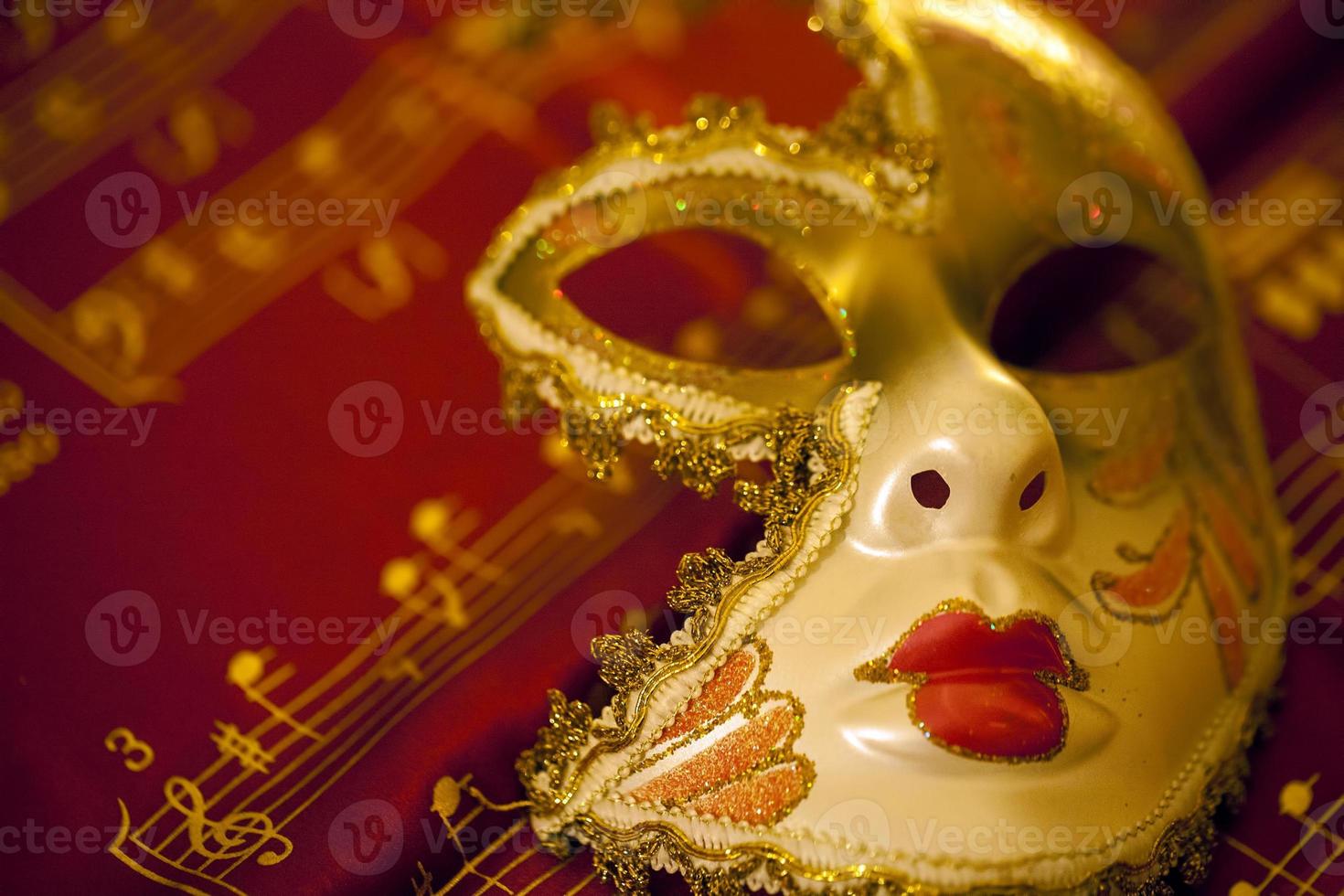 karneval venedig teater mask och noter foto