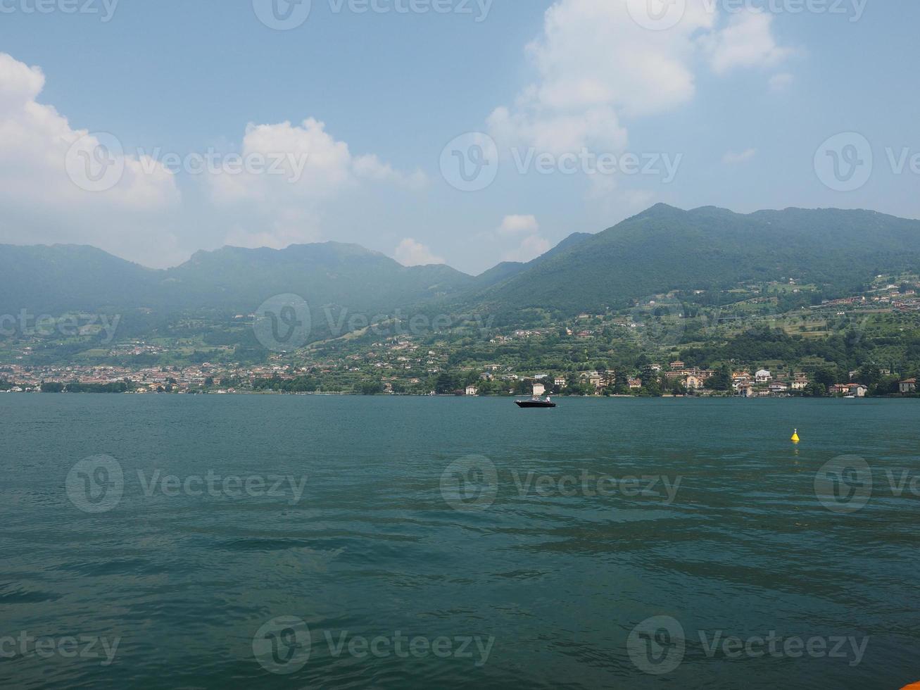 utsikt över sjön iseo foto