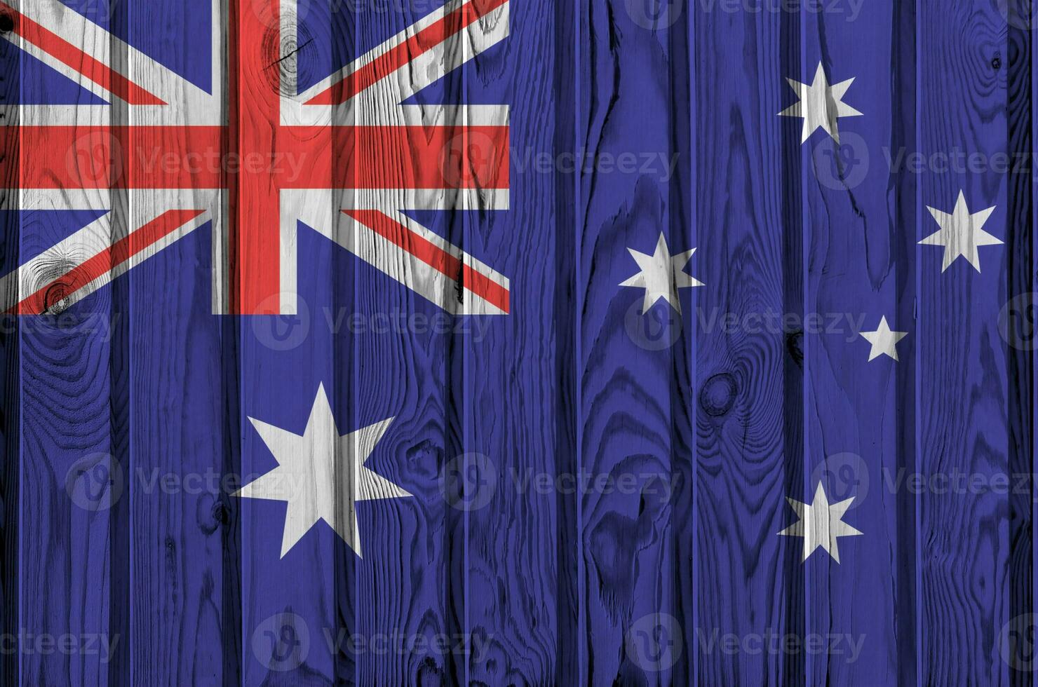 Australien flagga avbildad i ljus måla färger på gammal trä- vägg. texturerad baner på grov bakgrund foto