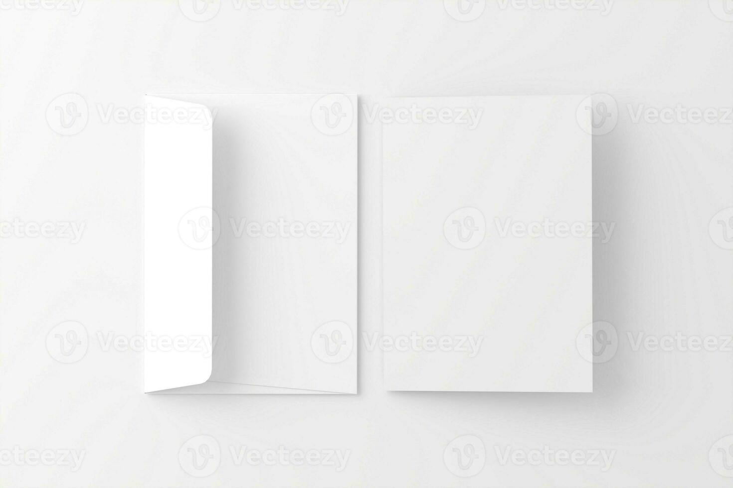 a4 a5 vikta inbjudan kort med kuvert 3d tolkning vit tom attrapp foto
