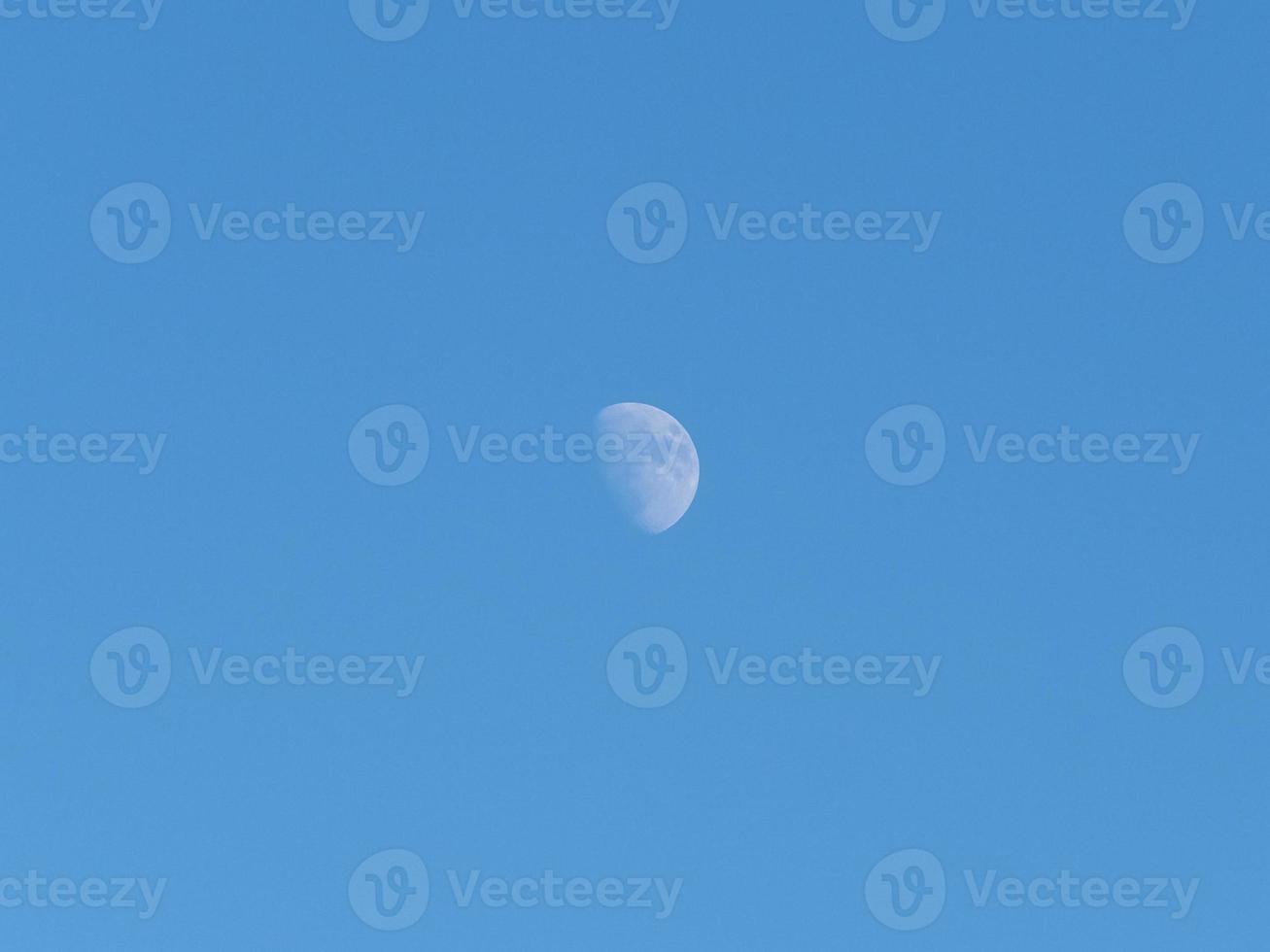 vaxande gibbous moon foto