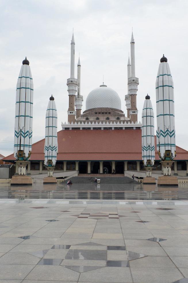 stora moskén i centrala Java, Indonesien foto