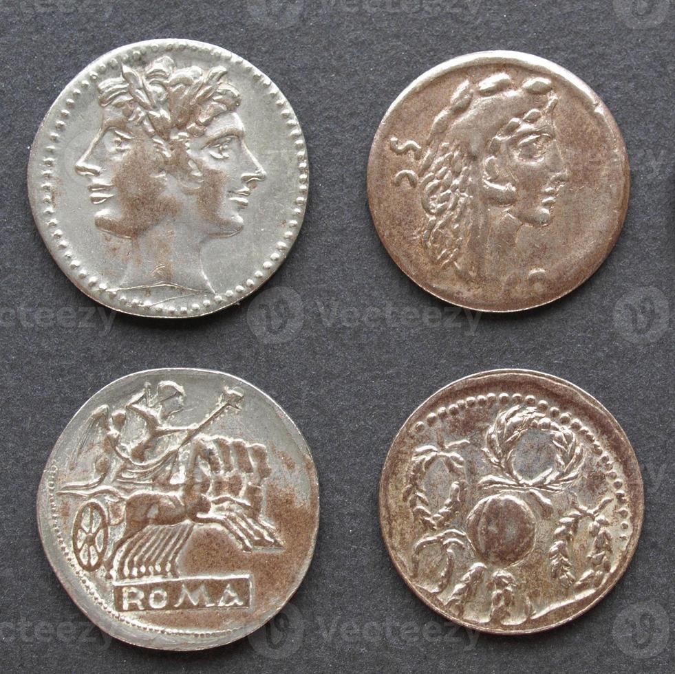 forntida romerska och grekiska mynt foto