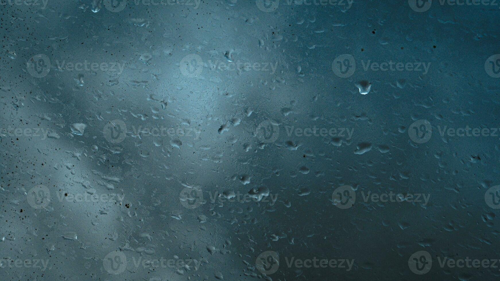 regn vatten droppar på glas foto