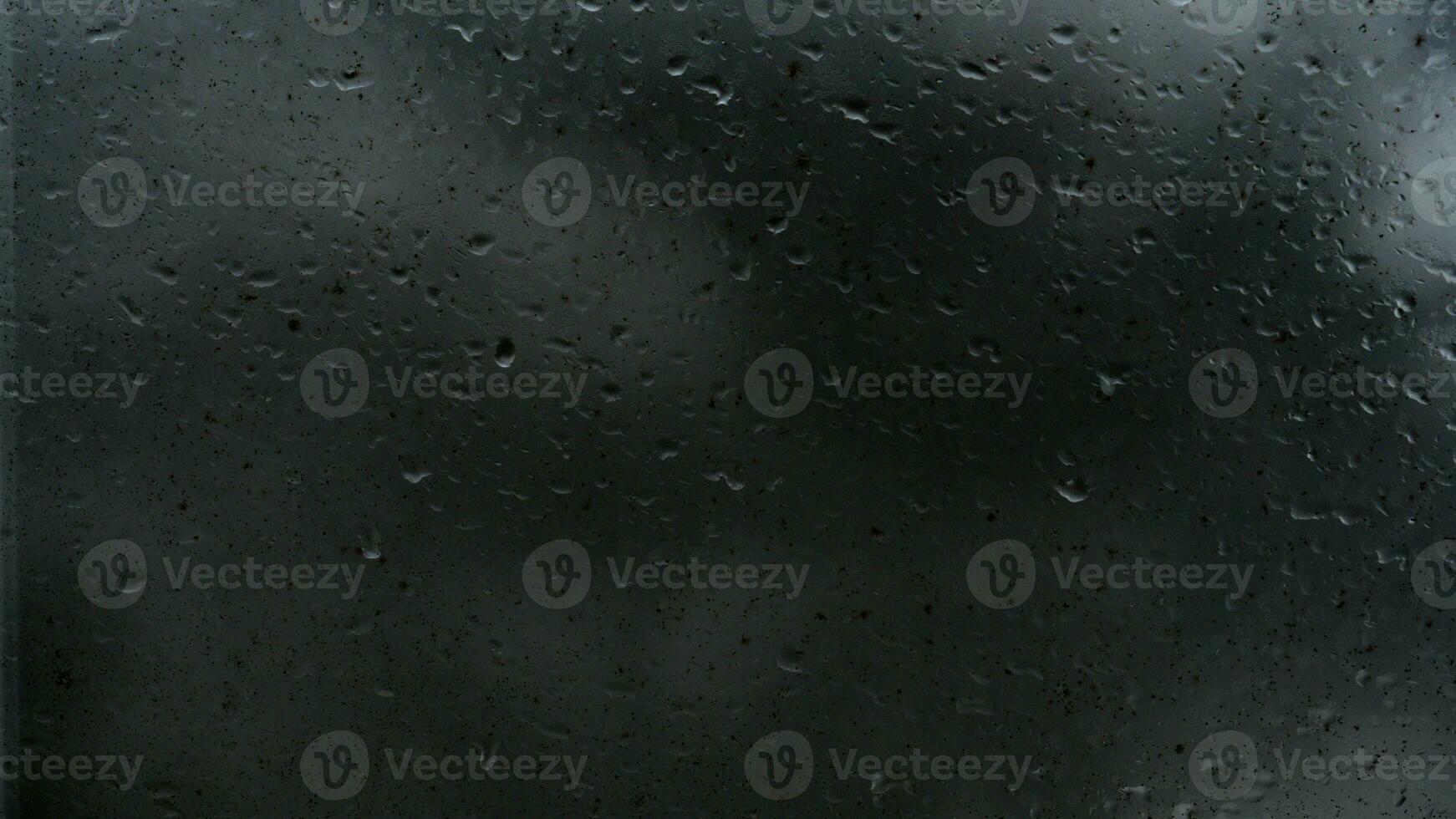 regn vatten droppar på glas foto